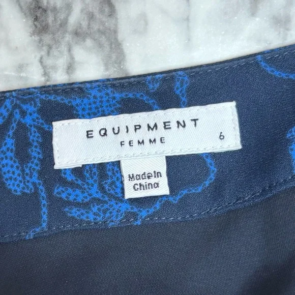 EQUIPMENT Blue Floral Print Wrap Tie Kimono Midi Button Up Dress v neck size 6 - Picture 6 of 9